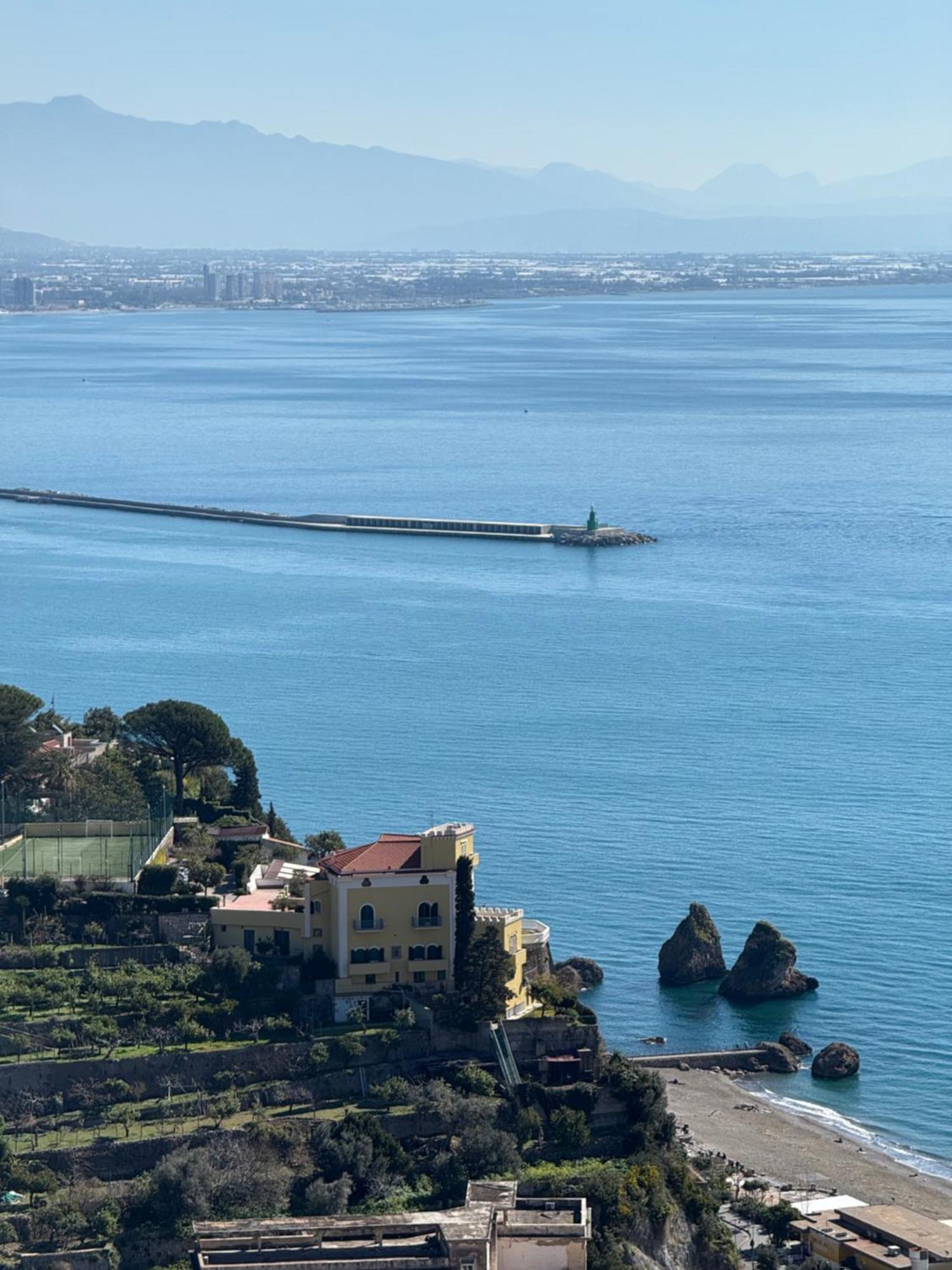 Casa Gabriella - Amalfi Coast - Free Parking - Full Sea View Ferienhaus