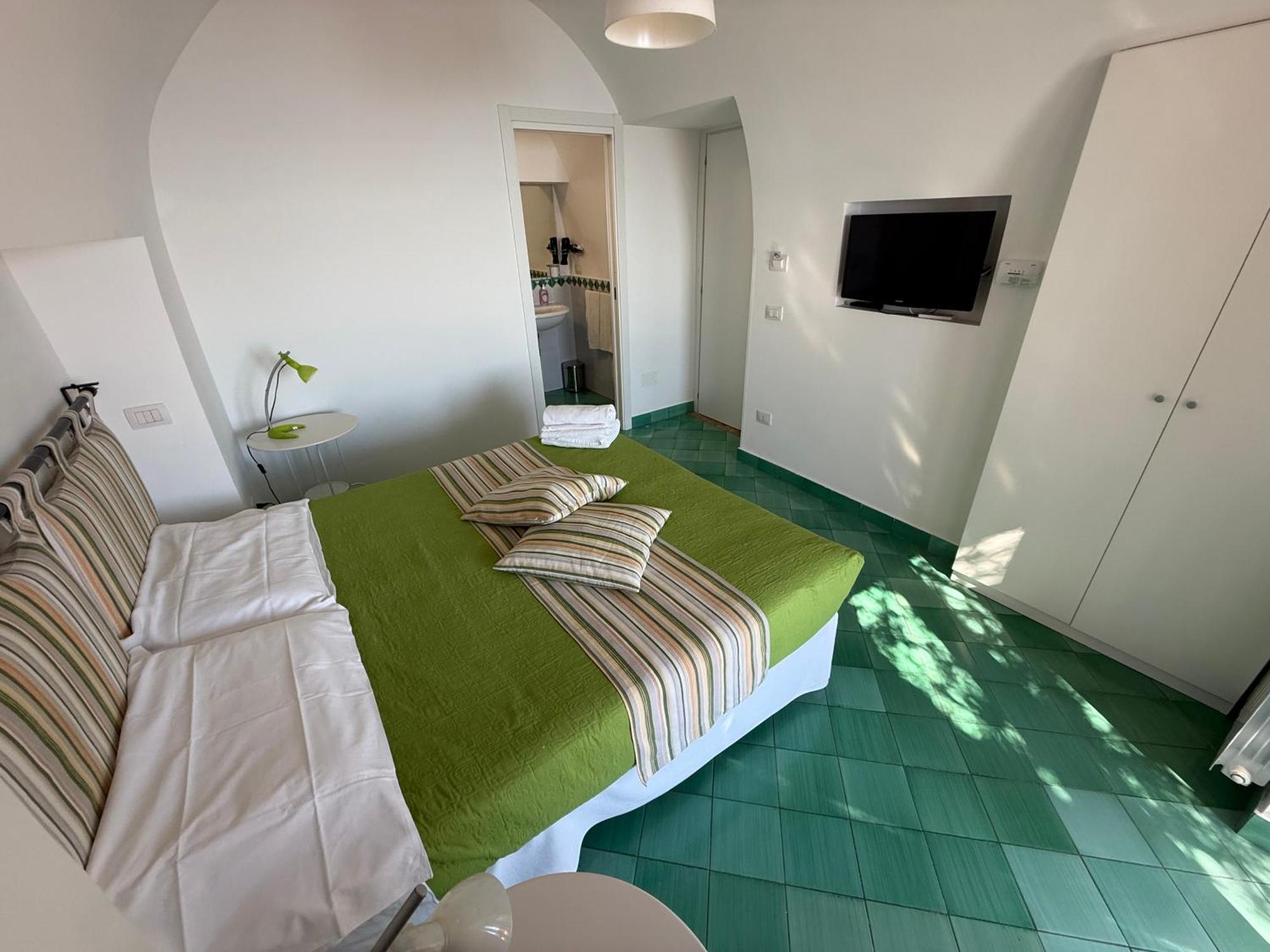 Casa Gabriella - Amalfi Coast - Free Parking - Full Sea View