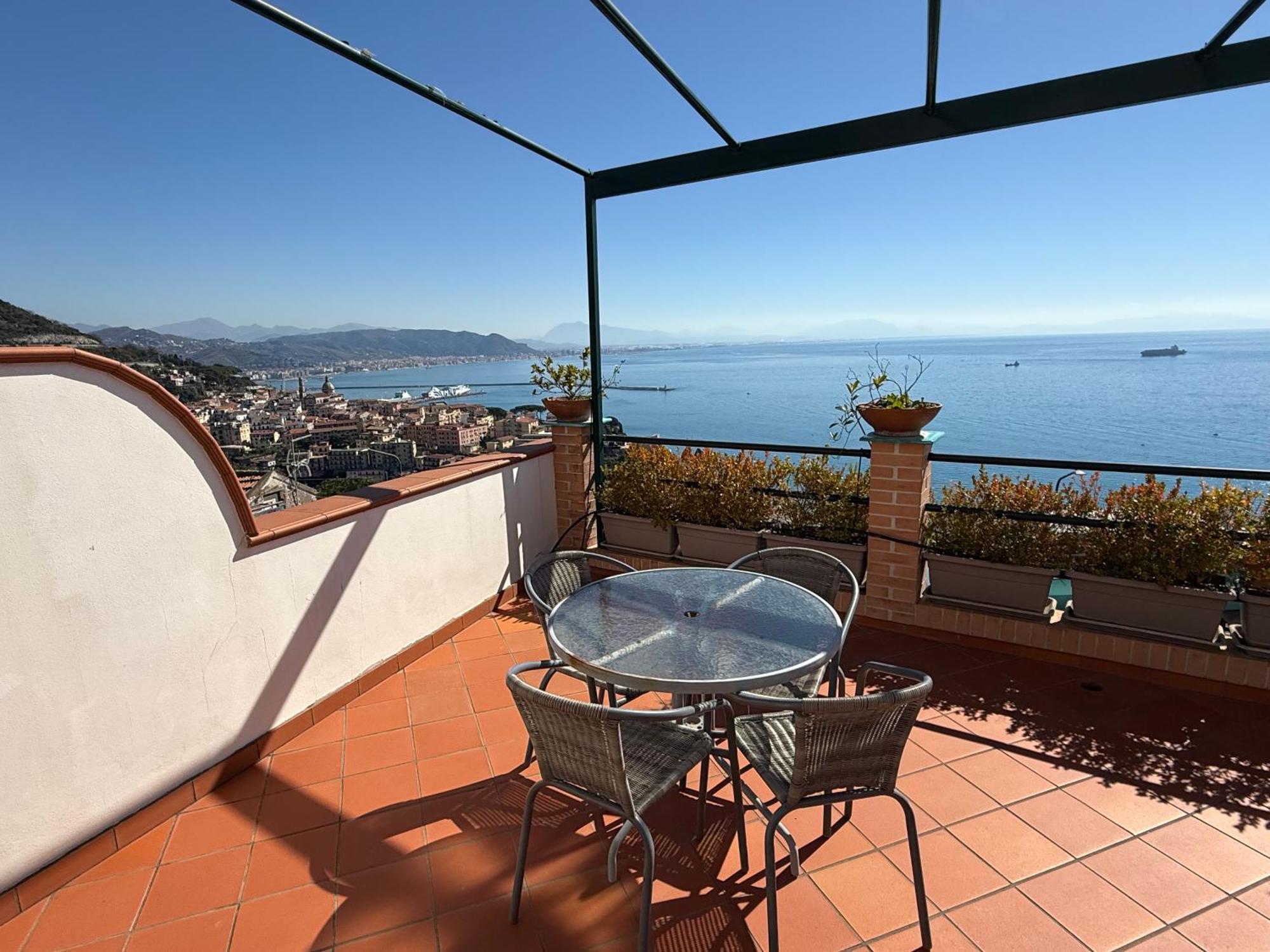 Casa Gabriella - Amalfi Coast - Free Parking - Full Sea View Holiday home